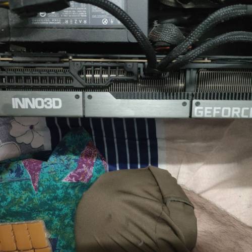 INNO3D GEFORCE RTX™ 3090 TI 24GB X3 OC顯示卡