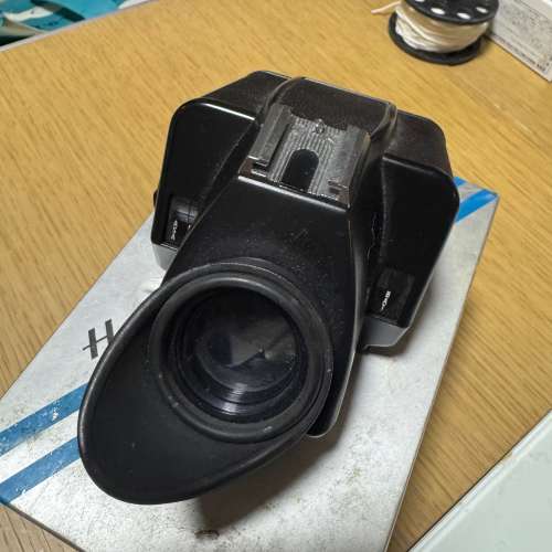 Hasselblad PME meter prism finder