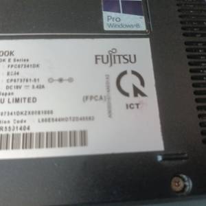 FUJITSU E544 手提電腦
