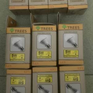 全新 TREES LED 5W 燈泡 (E14 4個+ E27 6個 ) HK$80.00 10個