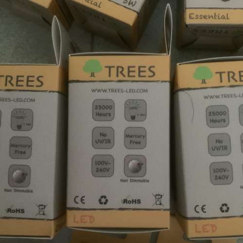 全新 TREES LED 5W 燈泡 (E14 4個+ E27 6個 ) HK$80.00 10個