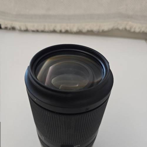 出售行貨騰龍鏡頭70-180mm  F2.8 Di III A056S