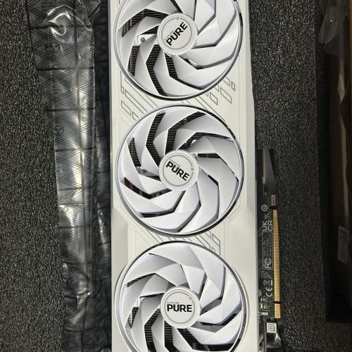 Sapphire pure 7800XT 16GB 全新僅上機 勁過 4070 & 6800XT