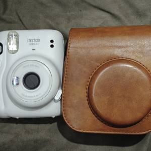 Fujifilm instax mini 11 連皮套 98%new 不包相紙 功能正常 送電試機 鏡片完好無損 ...