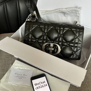 Dior Caro