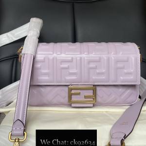 Fendi Baguette法棍包