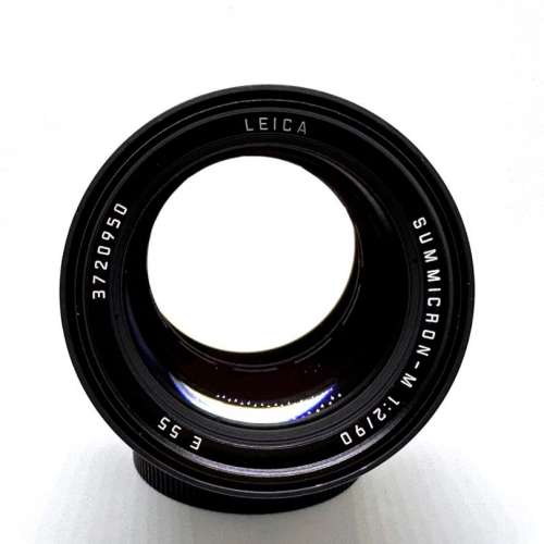 Leica Summicron-M 90mm f/2.0