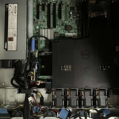 自用 DELL R430, e5-2603v4 x1, 16G DDR4, sas1T x3, raid H330 mini 有幾部