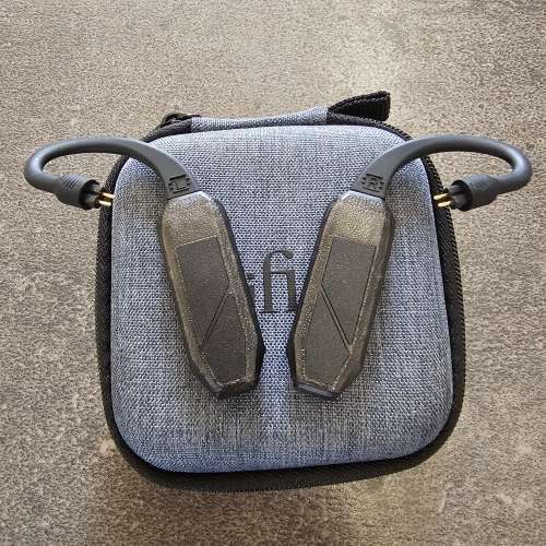 放9成9新 iFi GO Pod Air