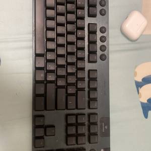 Logitech G913 青軸機械鍵盤（可議）