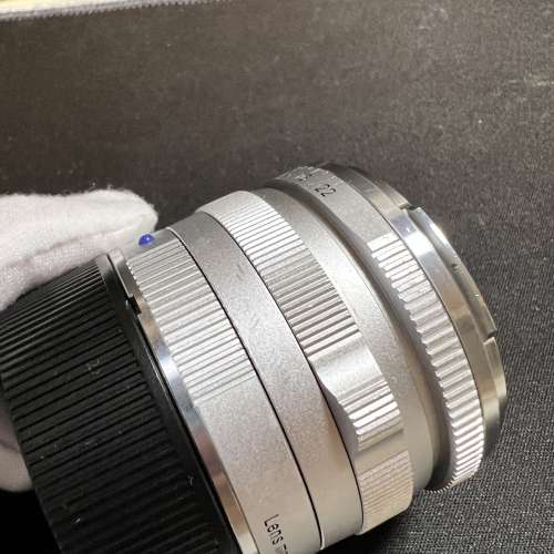 Carl Zeiss Biogon T* 28mm f2.8 leica m mount