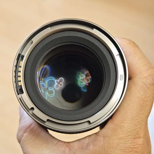 平售 99% New Samyang V-AF 100mm 2.3