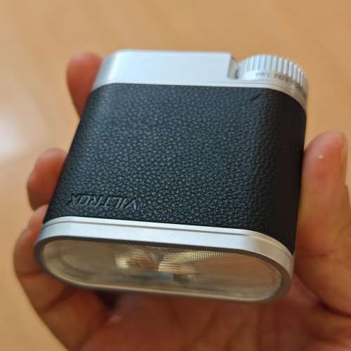 平售99%新 Viltrox Vintage Z1 復古閃燈