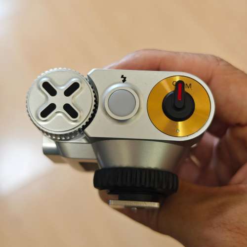 平售99%新 Viltrox Vintage Z1 復古閃燈