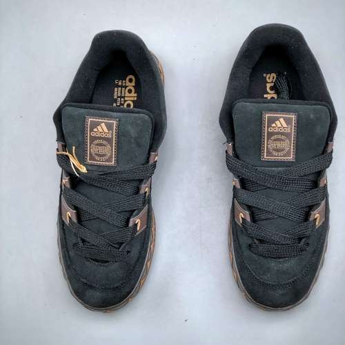 Adidas Adimatic Low 馬蒂奇系列低幫 復古鯊魚麪包鞋運動休閒滑板板鞋 size：36-45