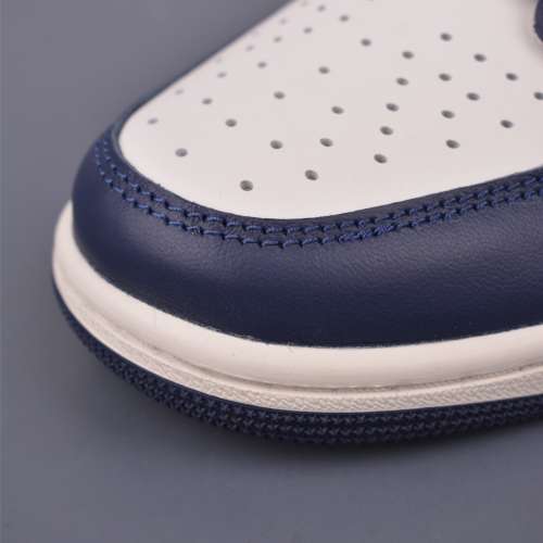 Air Jordan 1 Low 黑白藍 低幫休閒板鞋👏 size：40 40.5 41 42 42.5 43 44 44.5 45...