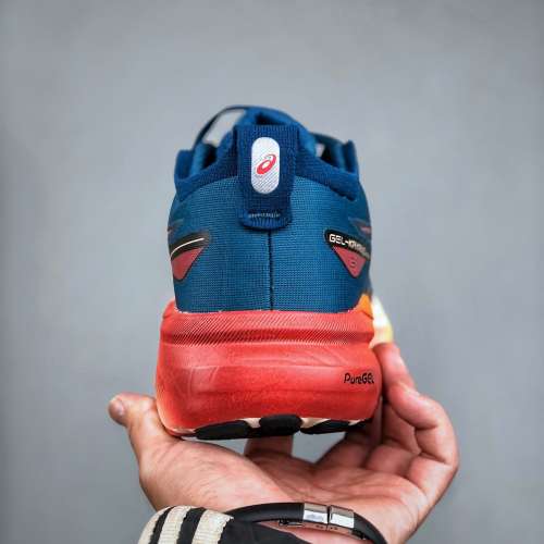 Asics Nimbus 26 雨雲26代輕量化運動有氧慢跑鞋 size：36-45