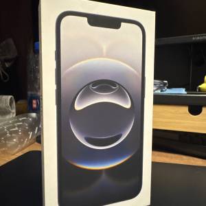 iPhone 16e 黑色128 GB 未開封
