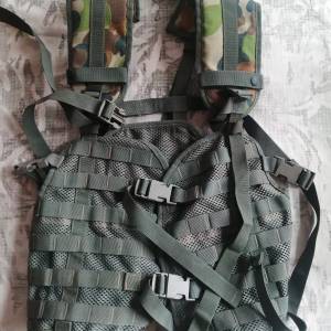 Aussie Vest