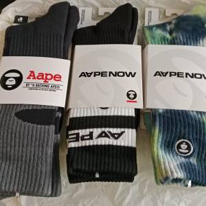 全新未拆 Aape 襪3對，共售$100