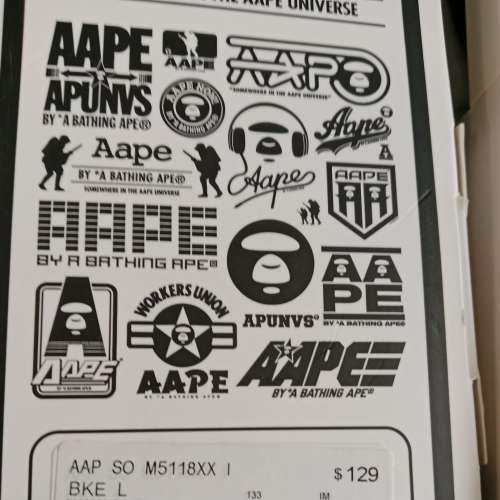 全新未拆 Aape 襪3對，共售$100