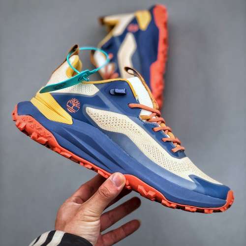 Timberland 戶外運動登山休閒鞋 size：36-45