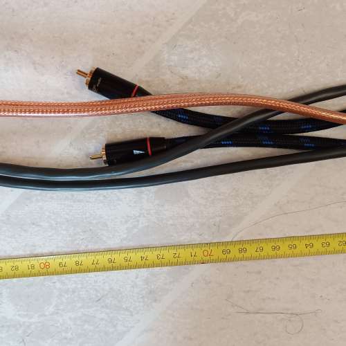 RCA 線三對.正常新舊如圖!