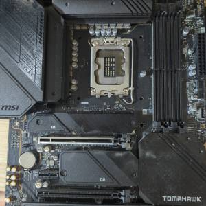MSI MAG Z690 TOMAHAWK WIFI DDR5 二手