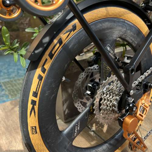 2025 鋁合金款 RUHM PRO D PLUS (PRO 2 CARBON) 7速 碟剎 16吋349 碳纖維三刀輪組 ...