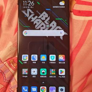 黑鯊4，12+128gb