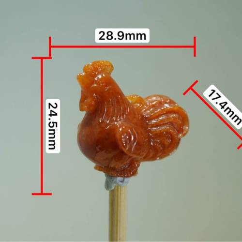天然紅翡立體雕-彩雞