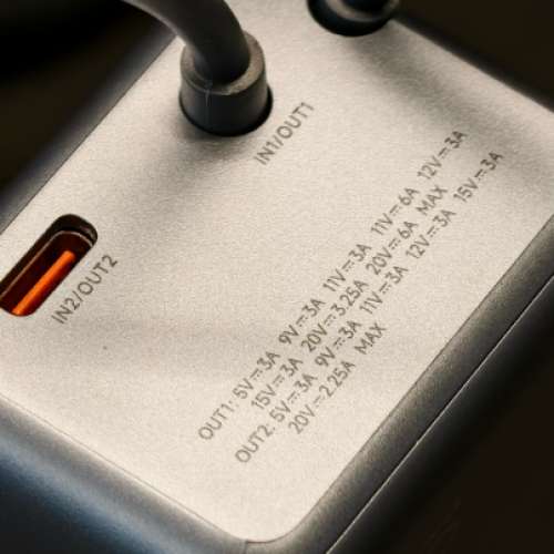 Xiaomi 小米自備線行動電源10000 165W旗艦高功率雙口超快充 Use 2 times