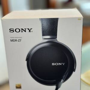 Sony MDR-Z7