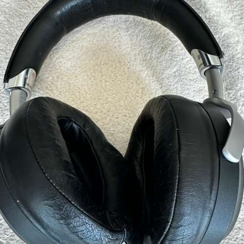 Sony MDR-Z7