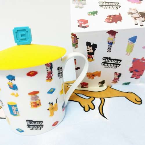 Disney/Pixar廸士尼瓷杯連蓋 --水杯--茶杯--全新--Disney Crossy Road --上水mtr交...