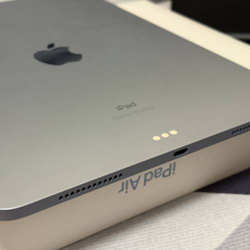 iPad Air 4 WiFi 64GB 藍色新淨