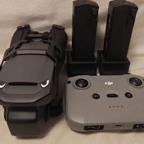 DJI Mavic 3 Classic 航拍機，多電