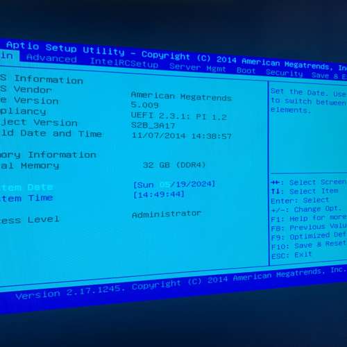 QUANTA伺服器 e5-2678v3 x2, 32G DDR4, 無harddisk, raid LSI MegaRaid 有幾部