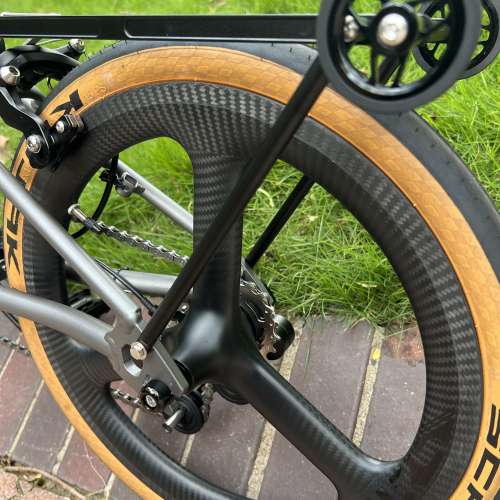 2025 最新款超輕版 ACEOFFIX C5 5速/7速 啞黑色碳前叉鋁合金折叠車 送前後蛙燈叮叮