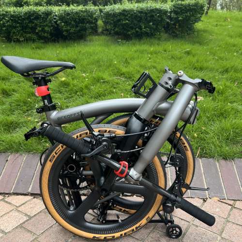 2025 最新款超輕版 ACEOFFIX C5 5速/7速 啞黑色碳前叉鋁合金折叠車 送前後蛙燈叮叮