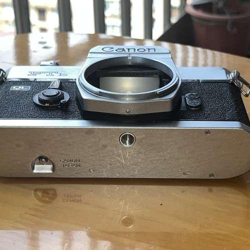Canon FTb silver body