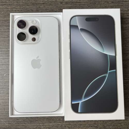 iPhone 16pro 256gb,港行白色鈦金屬，完美冇花，冇修冇拆，有單有保養至26年1月！快...