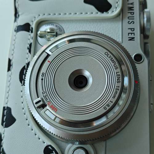 Olympus PEN E-P7連15mm餅鏡