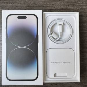 iPhone 14pro原廠快充線連盒
