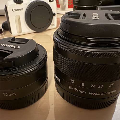 Eos M50+15-45mm+22mm+90EX+EF50 with mount