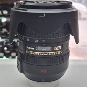 NIKON AF-S NIKKOR 18-200MM F3.5-5.6G ED LIKE NEW