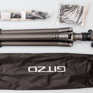 Gitzo Traveler 碳纖維 GT2545T 三腳架連 GH1382QD 球型雲台套裝