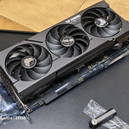 華碩TUF RTX4060TI 8G行貨在保，基本全新沒怎麼使用過