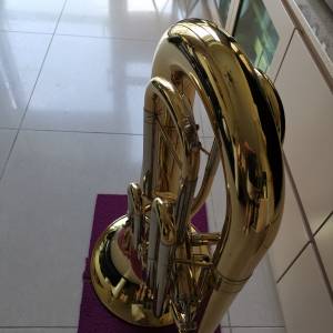 次中音號