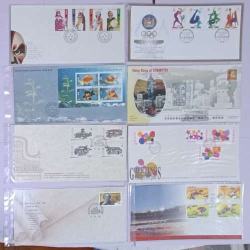 香港首日封32個  (見圖)